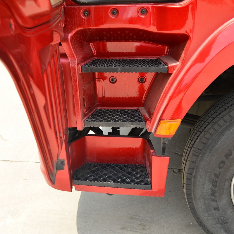 Shaanxi Automobile Heavy Truck Delong X5000 Truck 12