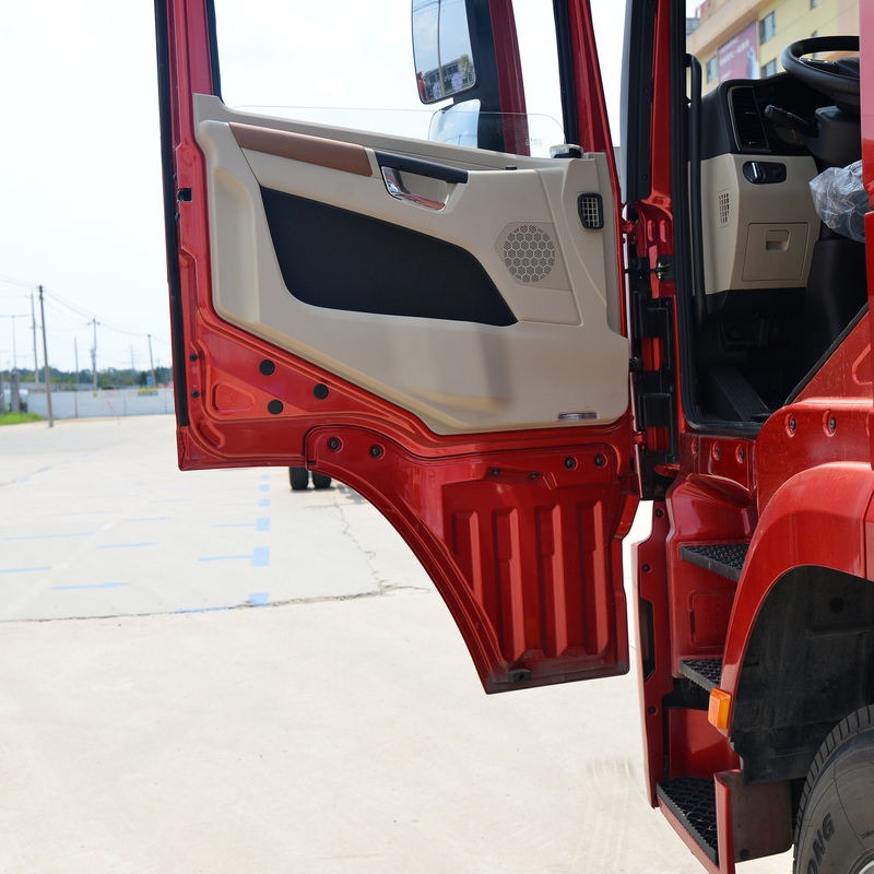 Shaanxi Automobile Heavy Truck Delong X5000 Truck 11