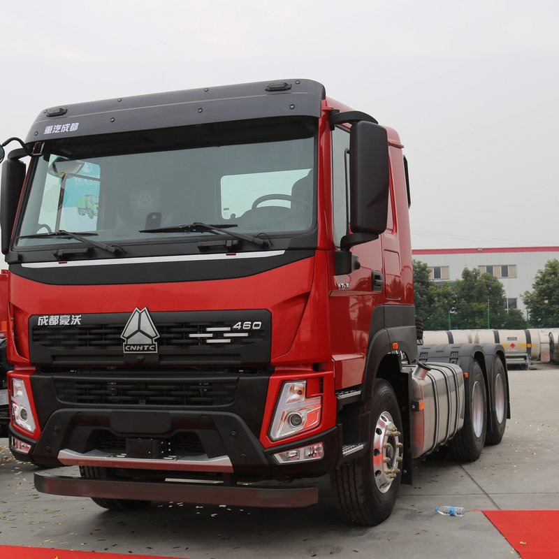 China heavy duty truck Chengdu commercial vehicle Hao Wo V7-X tractor 3
