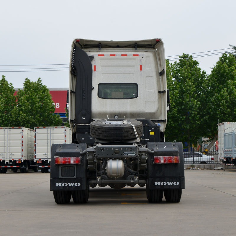 Sinotruk HOWO HOWO TH7 tractor 6