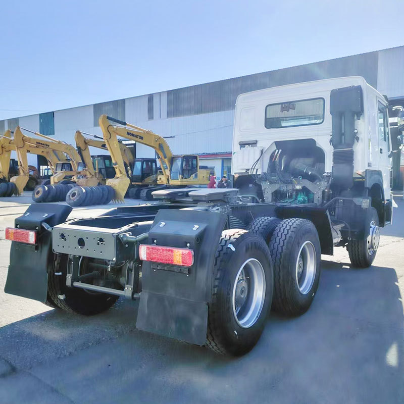 Heavy Truck HOWO Tractor Semi trailer Tractor Heavy trailer 3