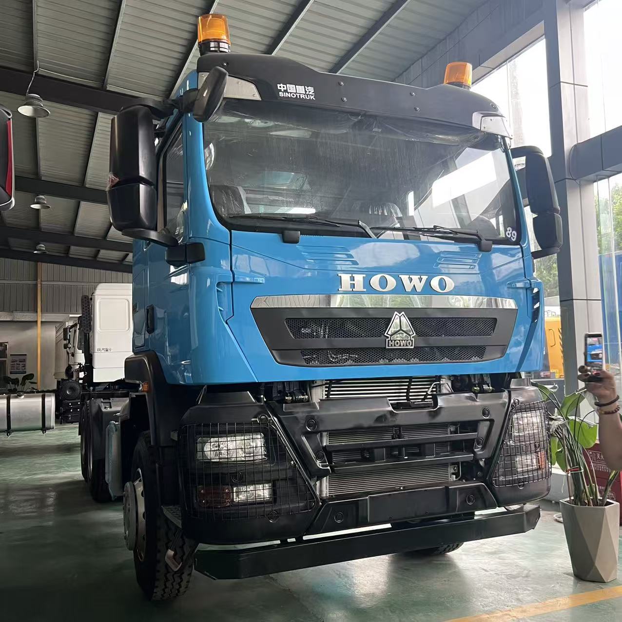 Factory Foreign Trade Supply China Heavy-duty Truck HOWO Tractor Semi-trailer Tractor Heavy-duty Trailer Head