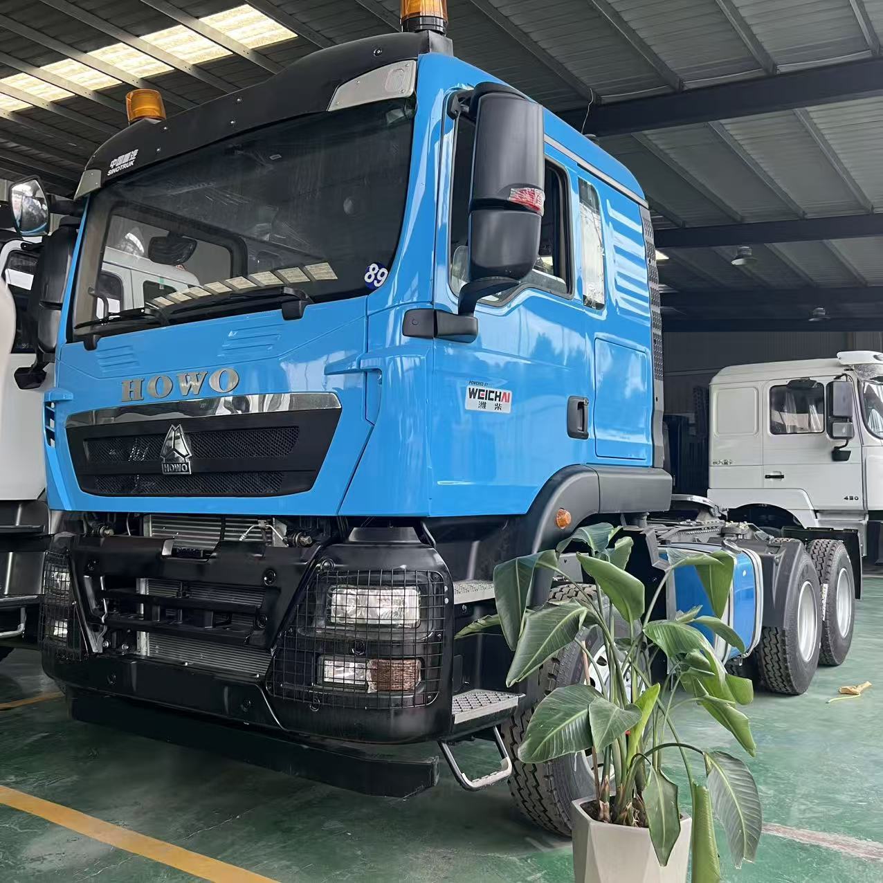 Factory Foreign Trade Supply China Heavy-duty Truck HOWO Tractor Semi-trailer Tractor Heavy-duty Trailer Head 3