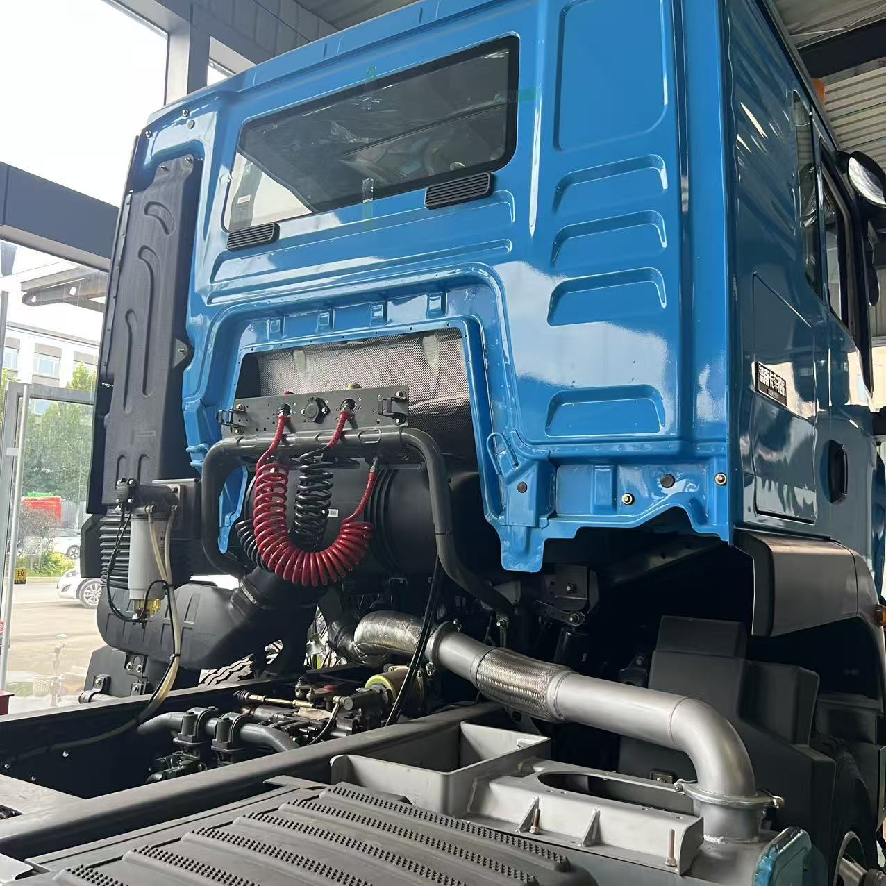 Factory Foreign Trade Supply China Heavy-duty Truck HOWO Tractor Semi-trailer Tractor Heavy-duty Trailer Head 4