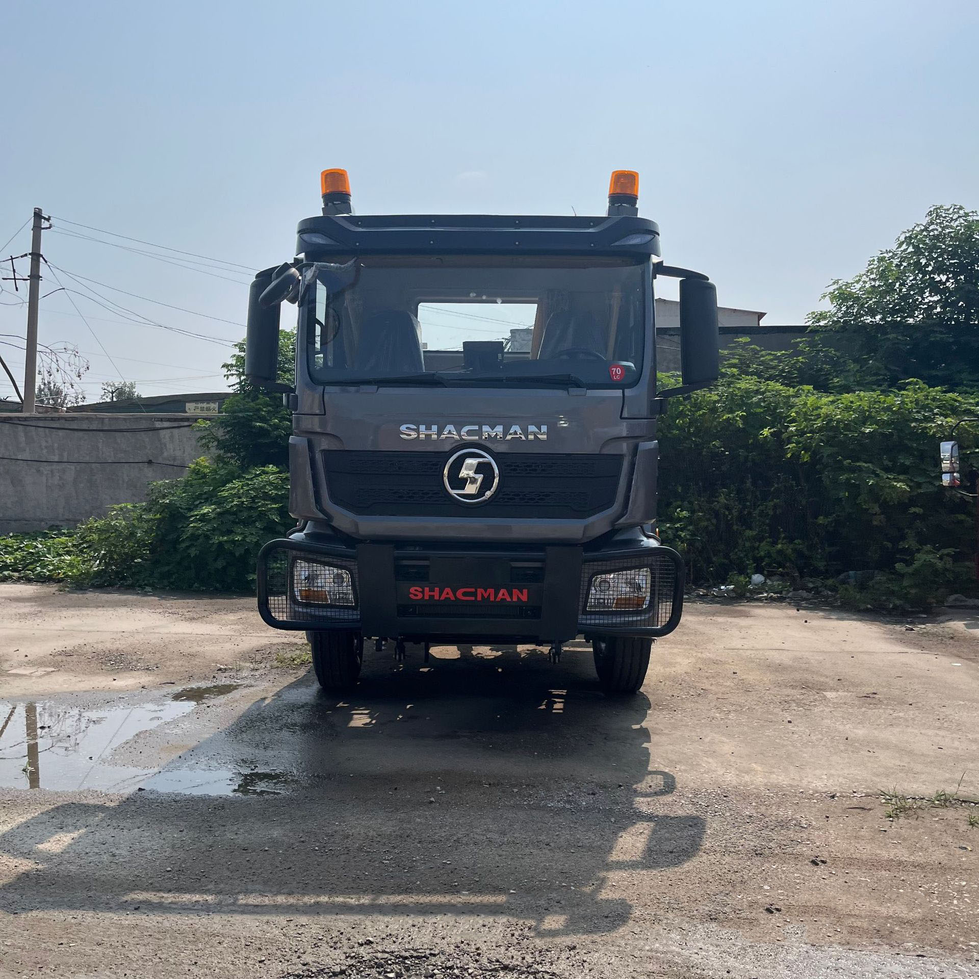 Truck Heavy Duty Truck Delong H3000 Tractor Truck Port Terminal Container Semi trailer Tractor Head 7