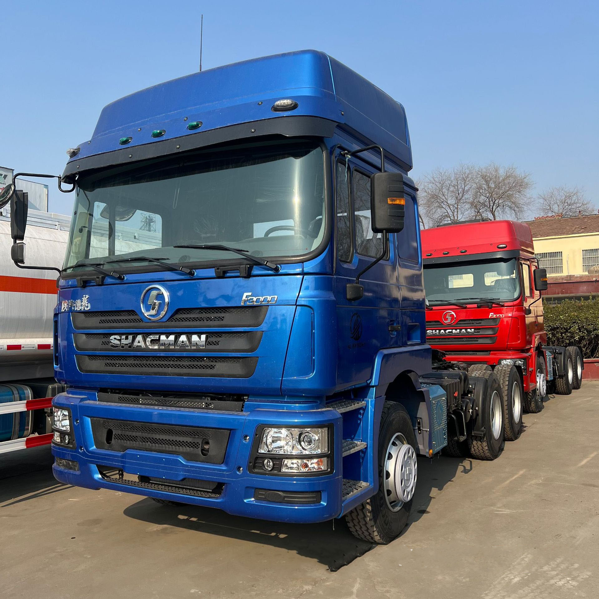 Shaanxi Automobile Delong X3000 heavy-duty tractor 430 horsepower 10 wheel 6 4 drive semi-trailer transport truck trailer head 14