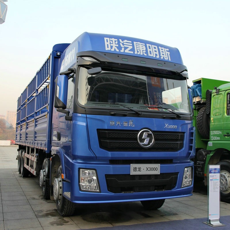 陕汽重卡德龙X3000载货车