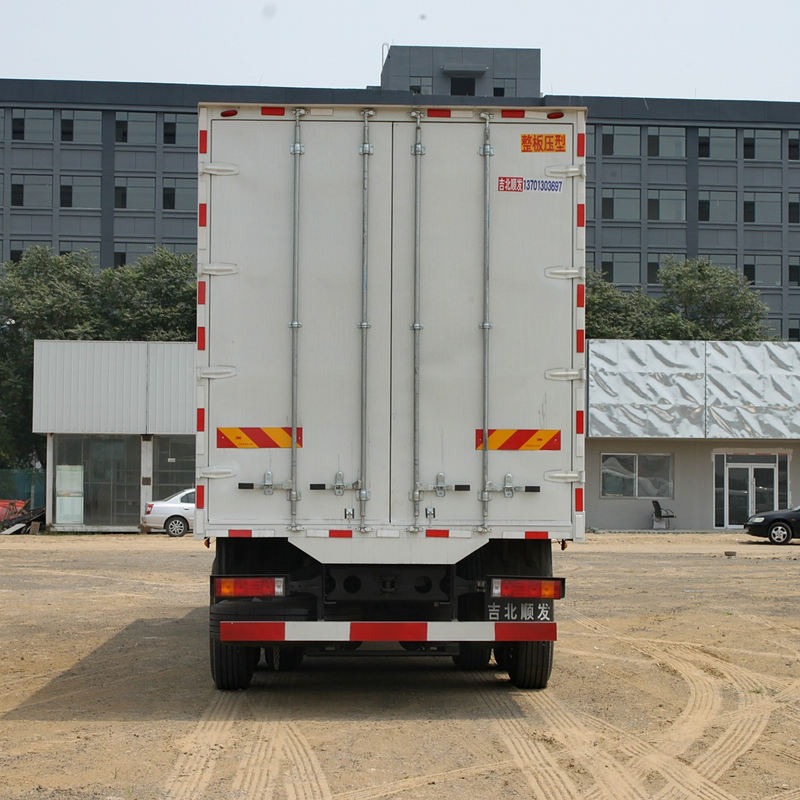 Shaanxi Automobile Heavy Truck Delong New M3000 Truck 6