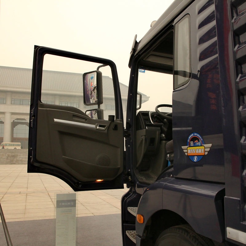 Shaanxi Automobile Heavy Truck Delong New M3000 Truck 10