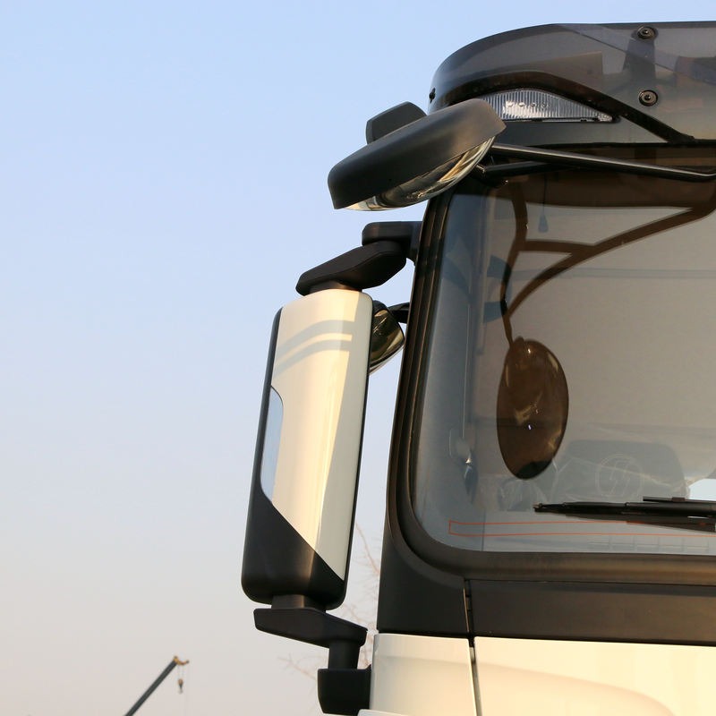 Shaanxi Automobile Heavy Truck Delong X3000 Truck 8